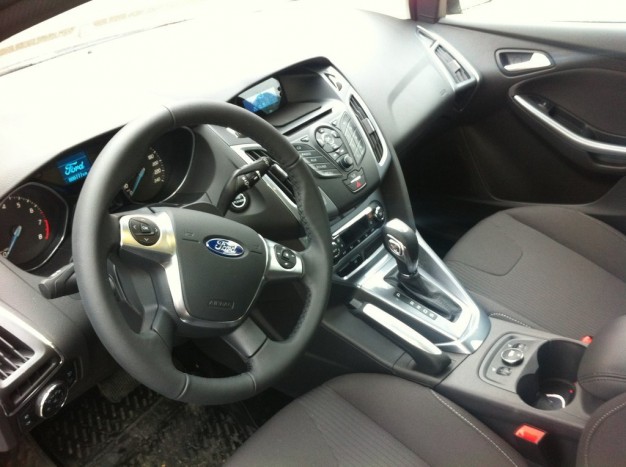ford-focus-3-hb_06