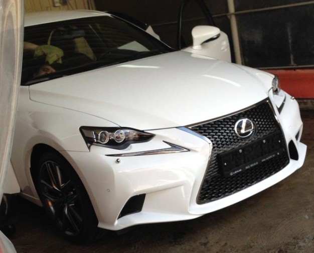 Отзыв о Лексус IS 250 F Sport Executive 2.5 (245 л.с.) AT 2014 г.в.