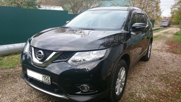 Отзыв о Nissan X-Trail SE 1.6 (131 л.с.) MT 4WD 2015 г.в.