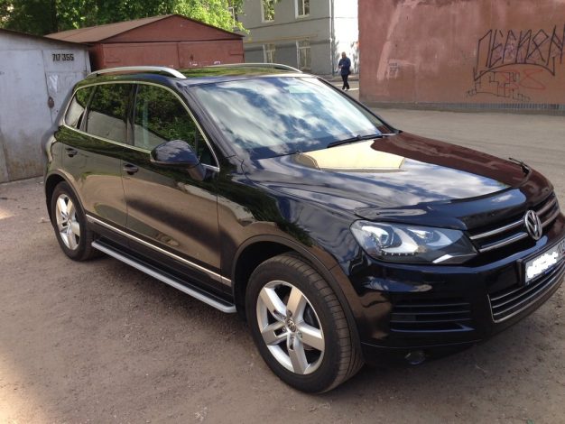 Отзыв о Volkswagen Touareg V6 FSI (249 л.с.) AT 4WD 2013 г.в.