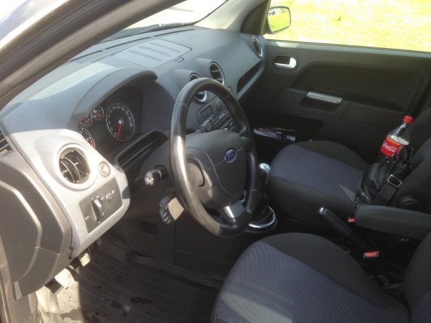 ford-fusion_03