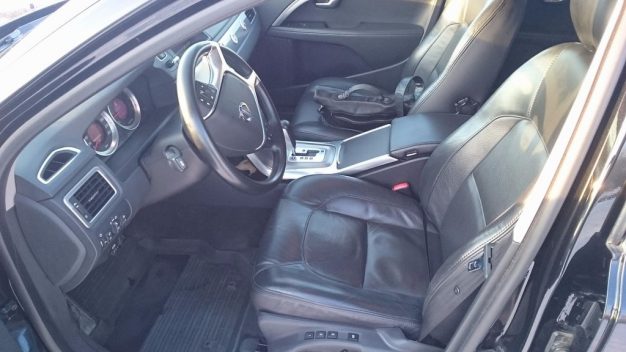 volvo-xc70_03